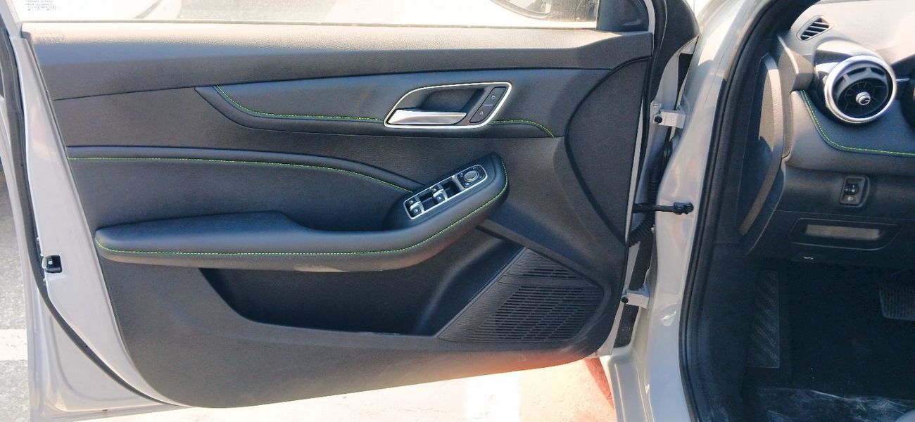 أم جي 6 MG6 X-Line 1.5L Petrol 2025YM