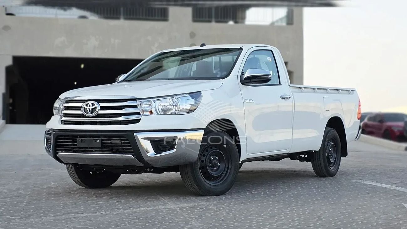 تويوتا هيلوكس 2.4L Diesel SC 2WD  MT