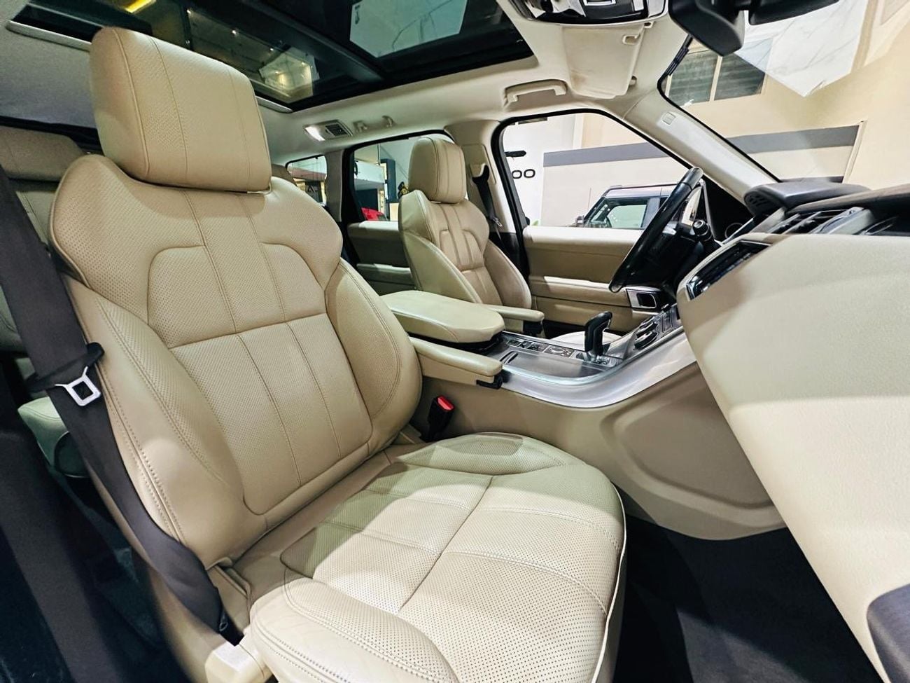 Land Rover Range Rover Sport SE