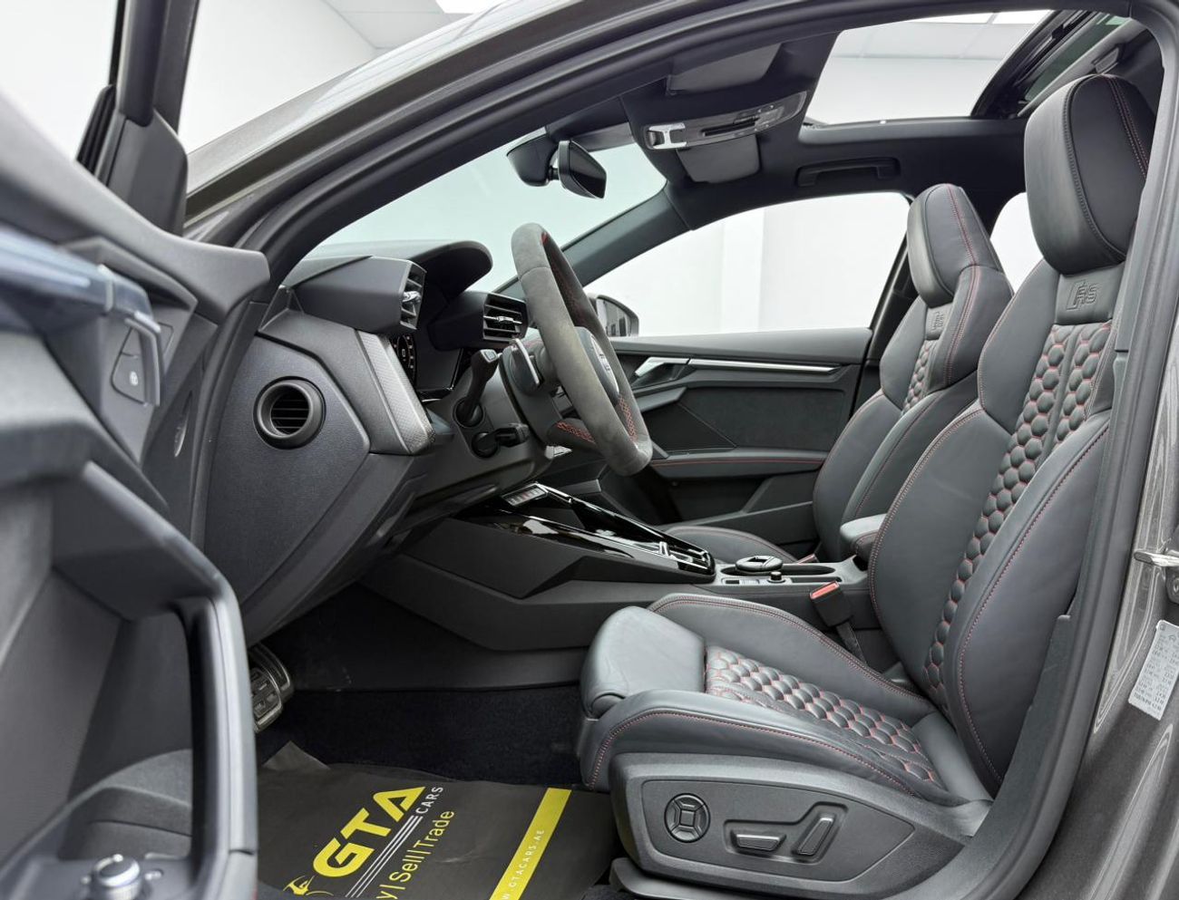 Audi RS3 TFSI quattro 2.5L Sportback 2023 Audi RS3, 2026 Audi Warranty, 2028 Audi Service Pack, Full Service