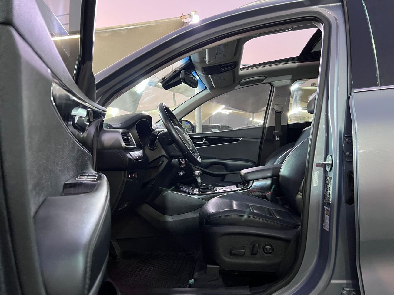 كيا سورينتو Base 3.3L AWD