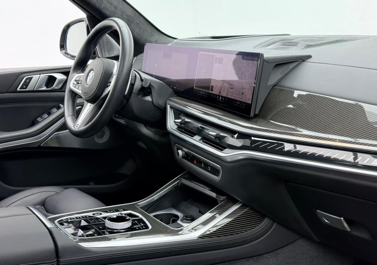 BMW X7 M60i XDRIVE 2025 BMW X7 M60i, BMW Warranty+Service Contract+Full Service History, GCC Specs