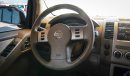 Nissan Pathfinder SE