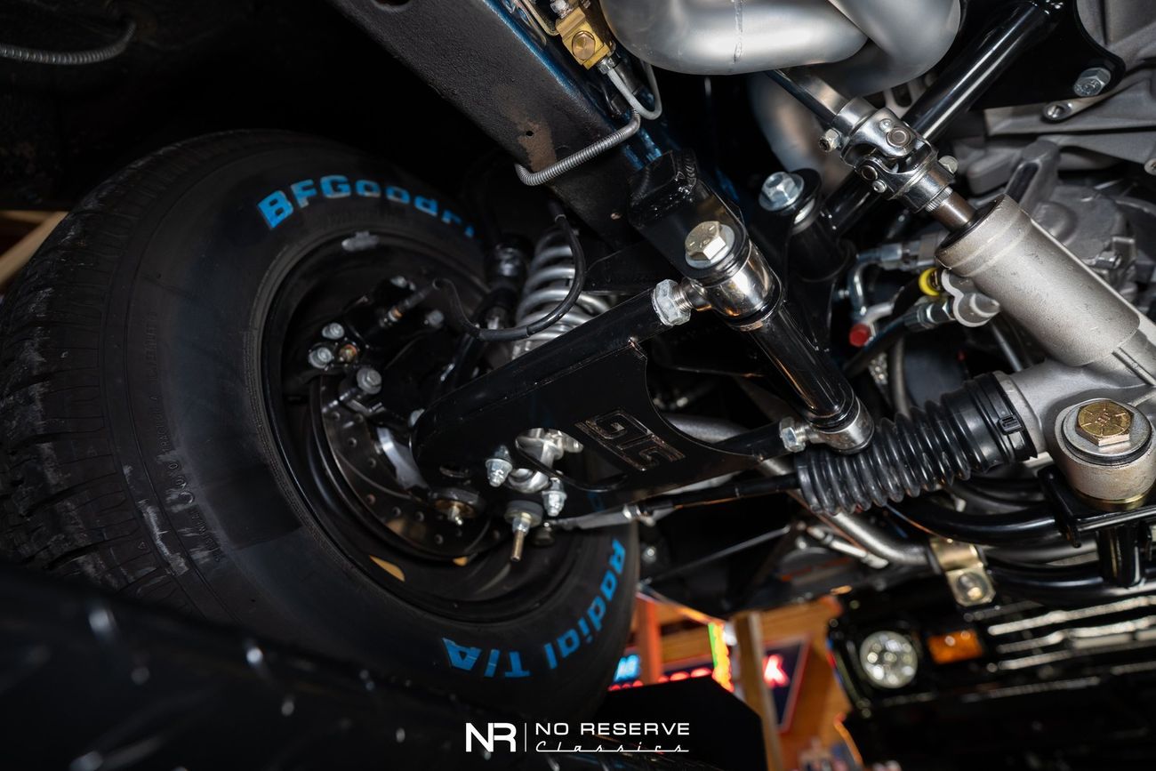 Plymouth Road Runner 426 Hemi Hellephant powered 1 of 1 Pro Touring Restomod