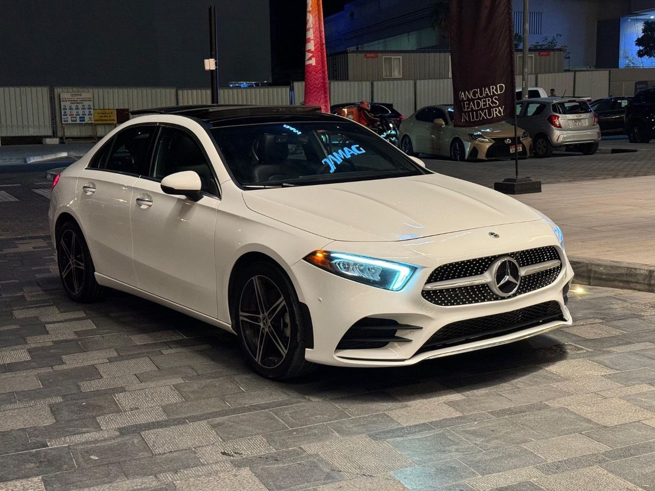 مرسيدس بنز A 220