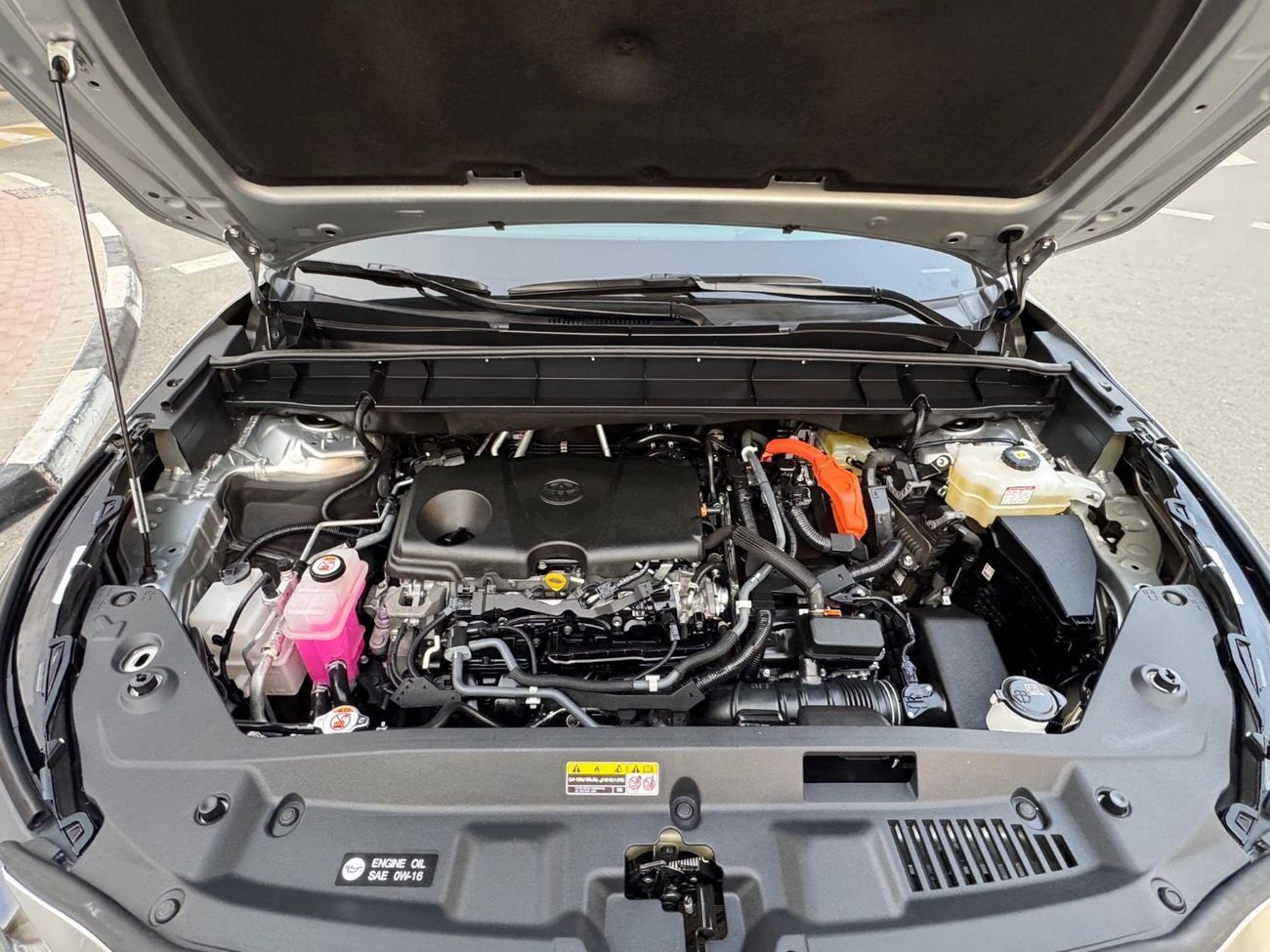 تويوتا هايلاندر 2.5L Hybrid VXR (AWD)