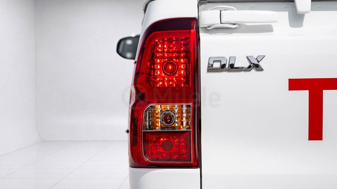 Toyota Hilux DLX