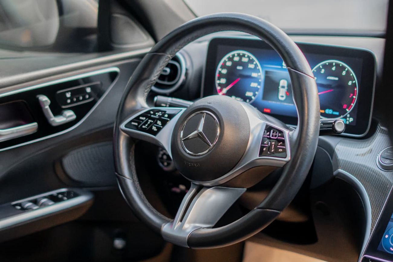 Mercedes-Benz C 300 Base