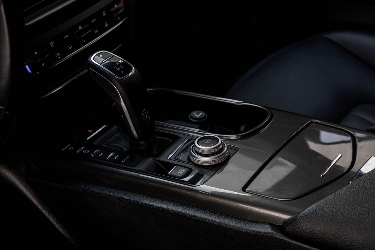 مازيراتي جيبلي GT Hybrid | 2,742 P.M | 0% Downpayment | Warranty!