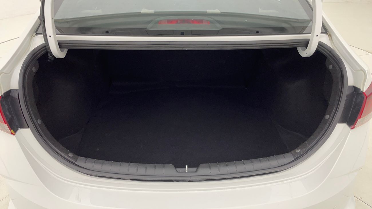 هيونداي أكسنت SMART 1.6 | بدون دفعة مقدمة | اختبار القيادة في المنزل