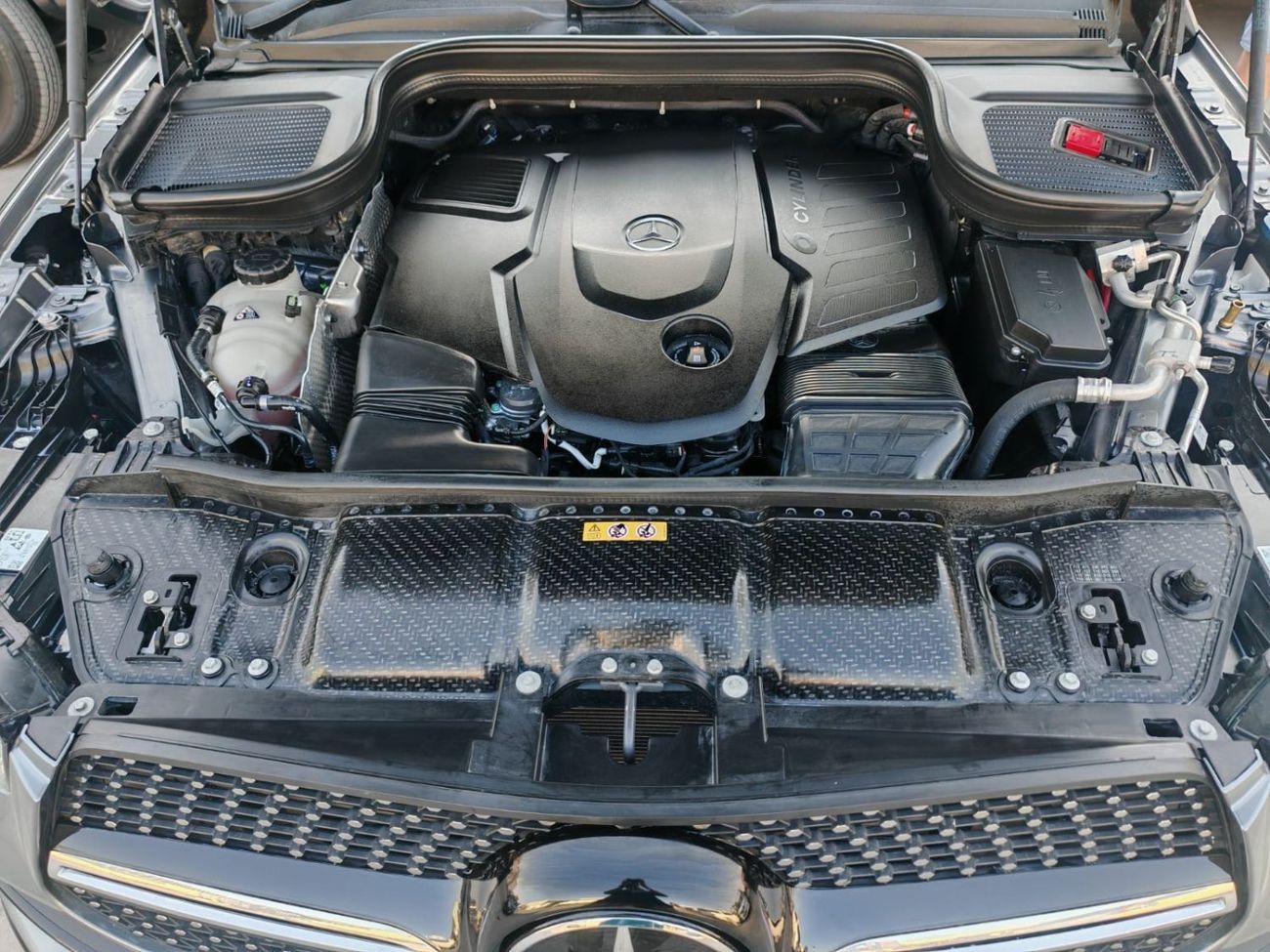 مرسيدس بنز GLE 400d MERCEDES BENZ GLE400D 2022 MODEL DIESEL