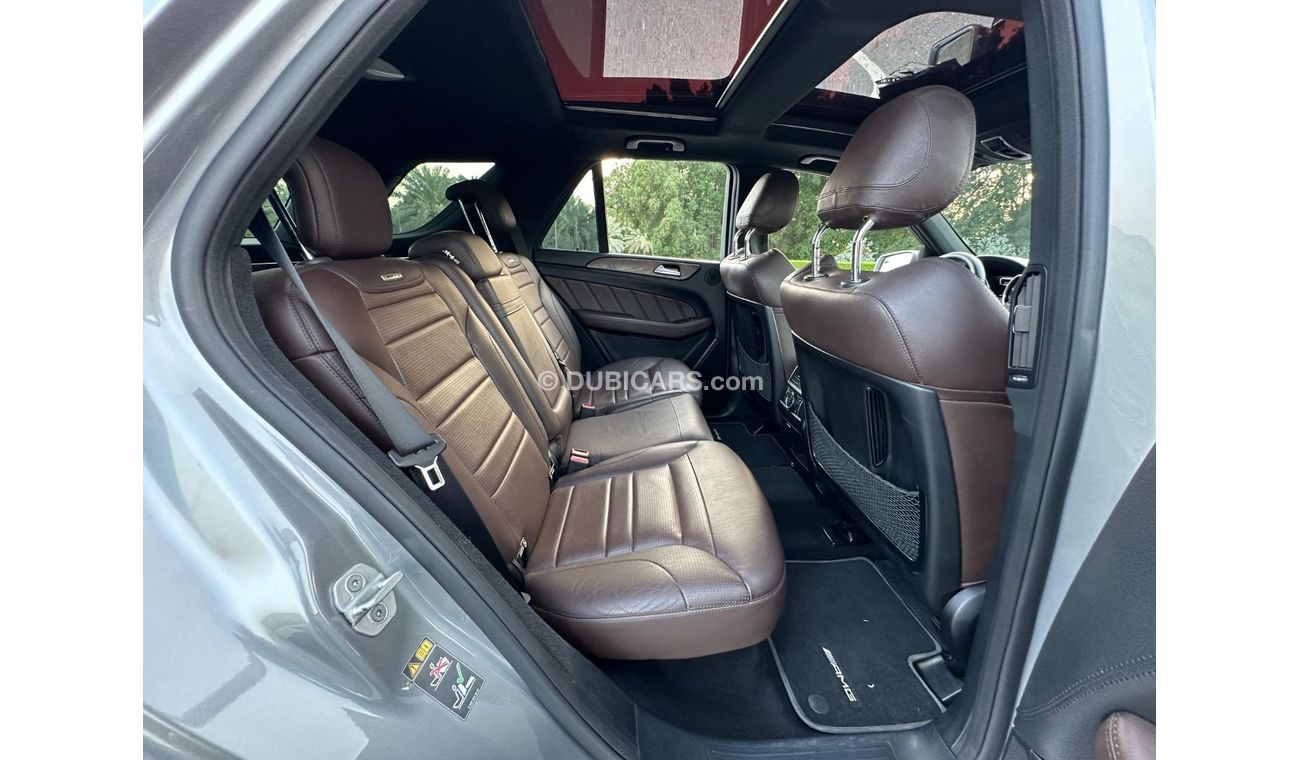 Mercedes-Benz ML 63 AMG Std Mercedes ML-63 AMG 2015 GCC V8 Perfect Condition - Full OPtion