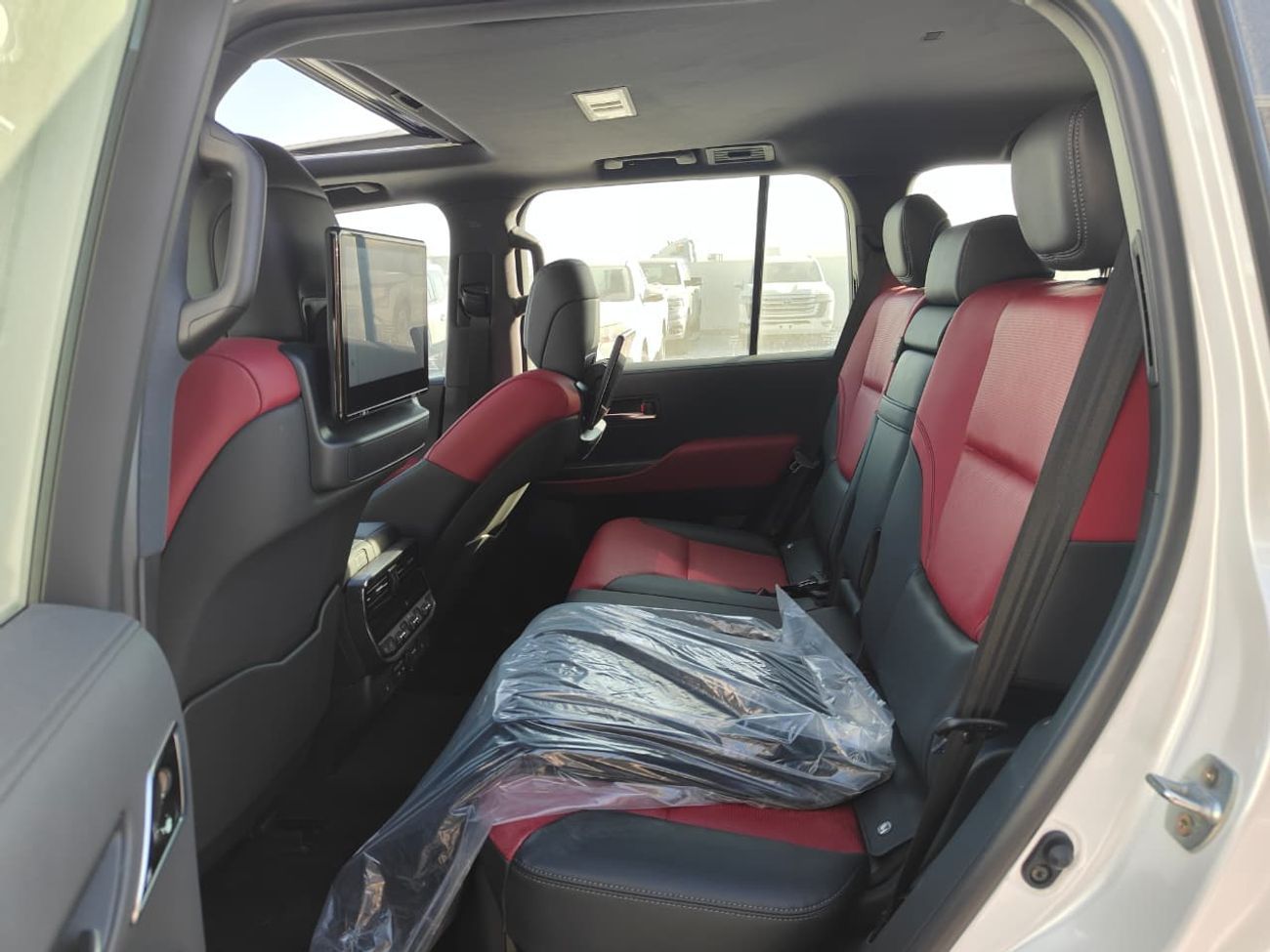 تويوتا لاند كروزر 2026 Toyota Land Cruiser LC300 VXR Full-Option with Radar 3.3L V6 Twin Turbo Diesel A/T Export Only