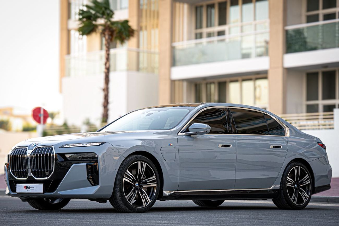 بي أم دبليو 750i 750e