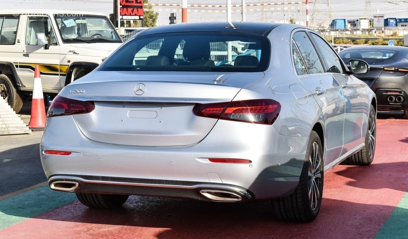 مرسيدس بنز E 200 Mercedes-Benz E200 2021 sedan AWD 2.0L petrol Silver color