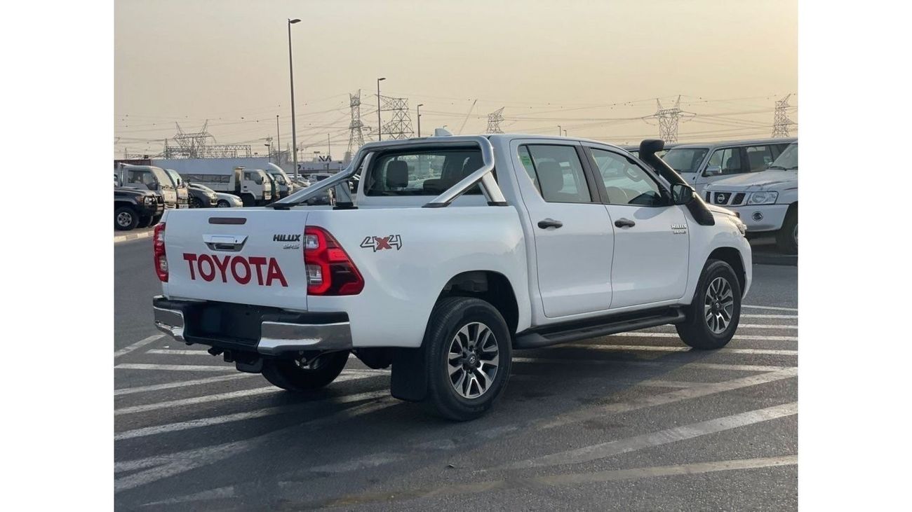 تويوتا هيلوكس 2021 Toyota Hilux Deisel - 2.8L V4 - Right Hand Drive UAE PASS
