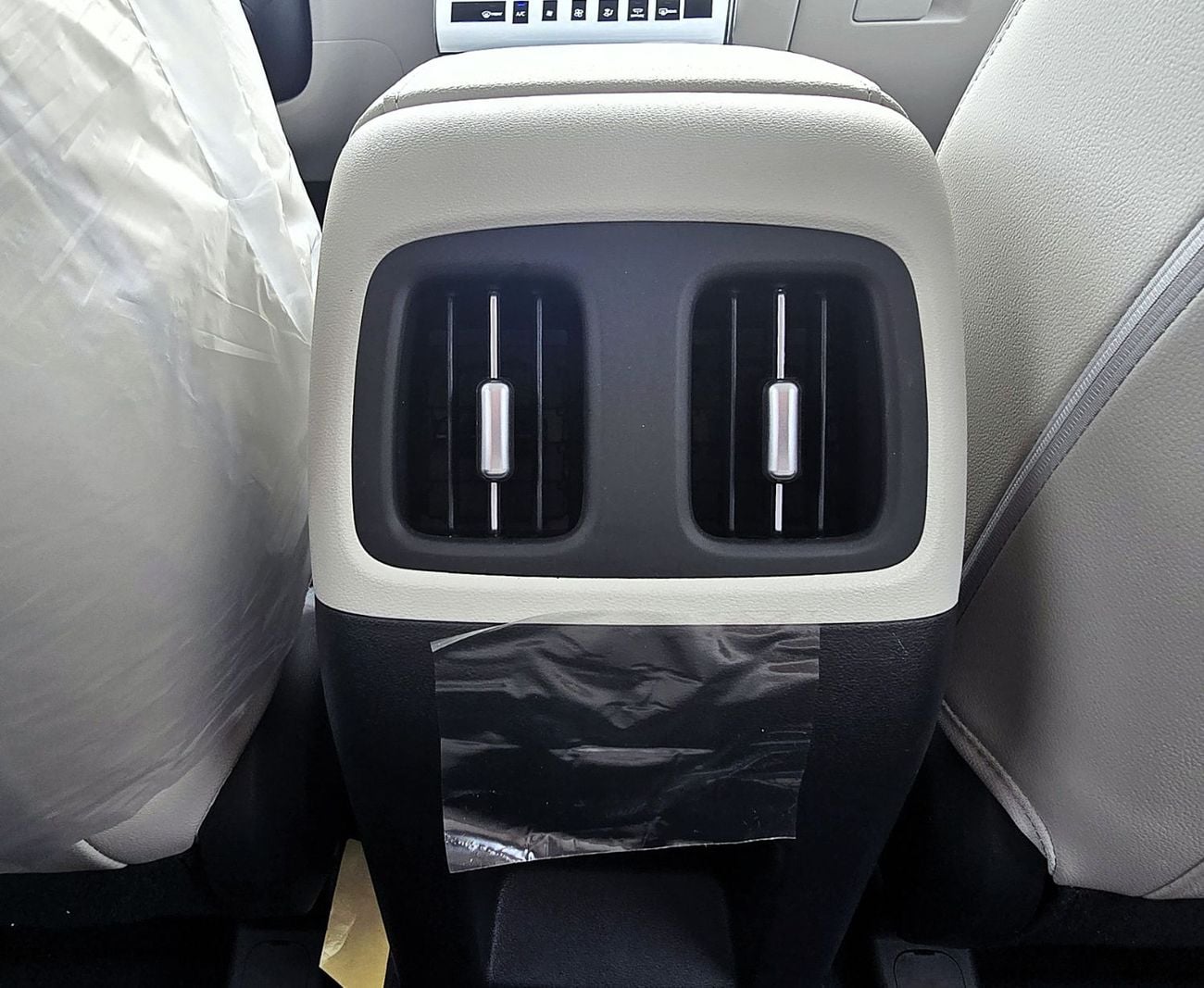Hyundai Tucson COMFORT PLUS Hyundai Tucson  1.6T A/T FWD SUV White Color 2024 Model