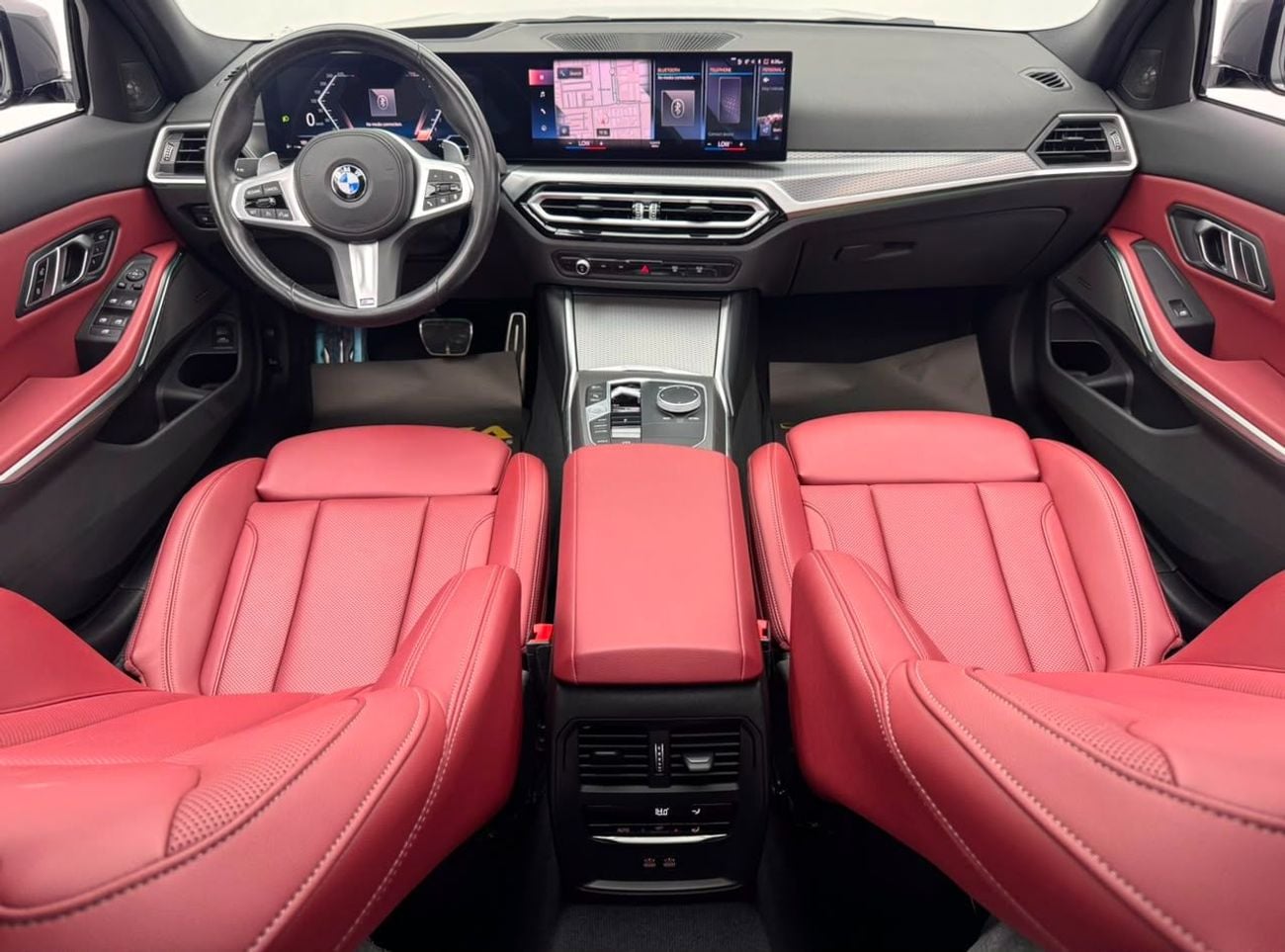 BMW 330i M SPORT 2023 BMW 330i M-Sport, BMW Service History, 19/12/2026 BMW Warranty and Service Pack, GCC