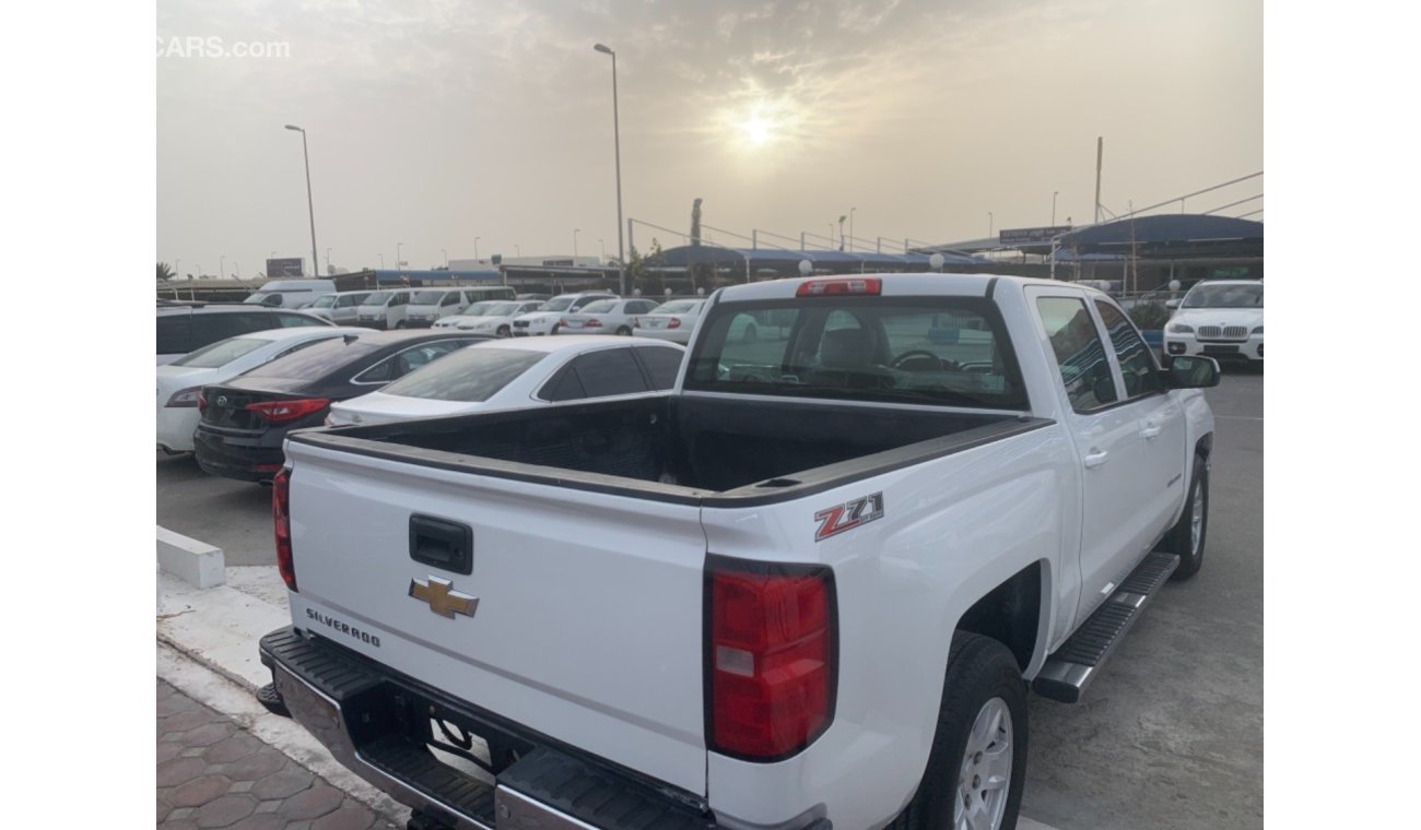 Chevrolet Silverado سلفردوا