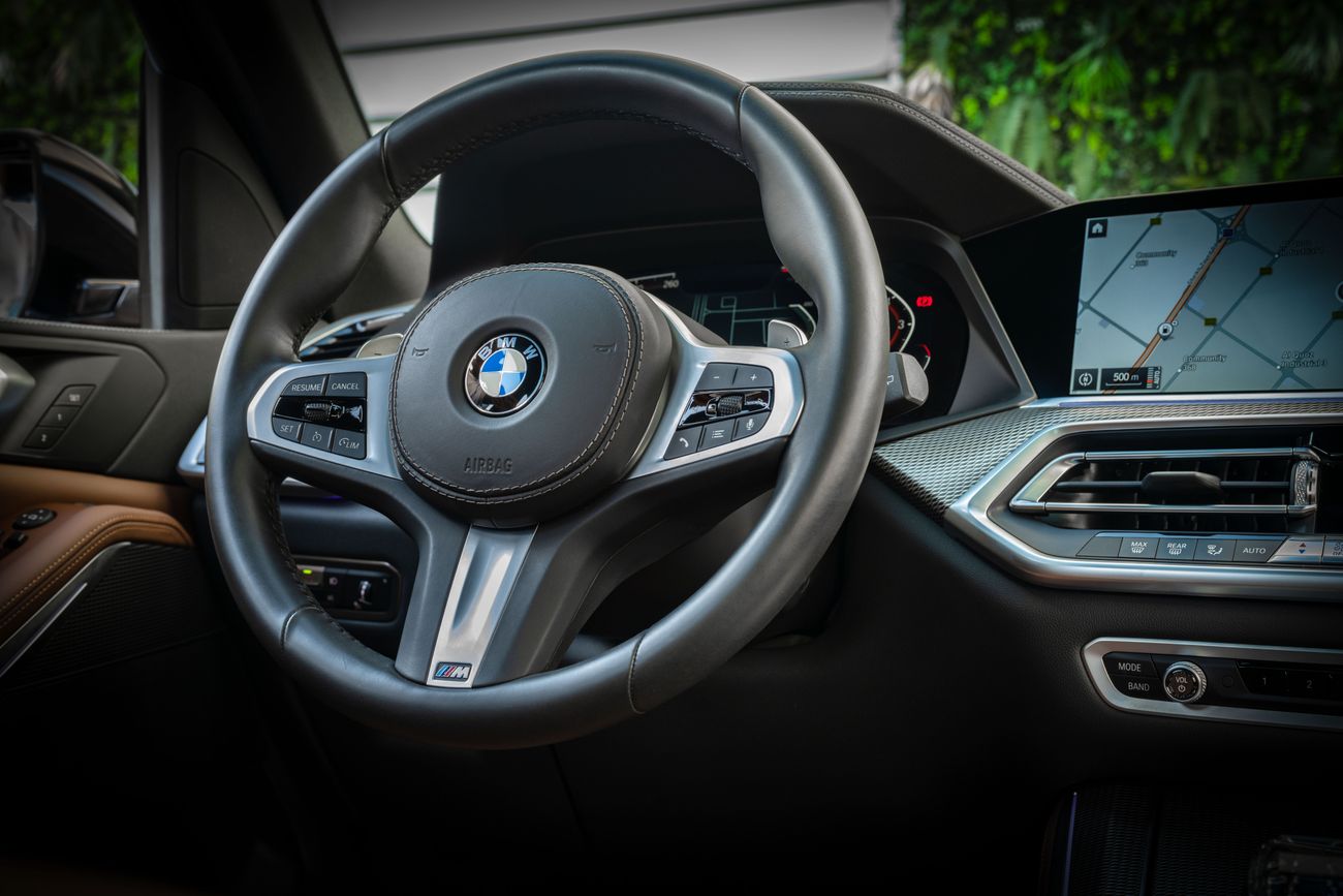 BMW X5 40i Mkit X-Drive | 4,698 P.M  | 0% Downpayment | Perfect Condition!