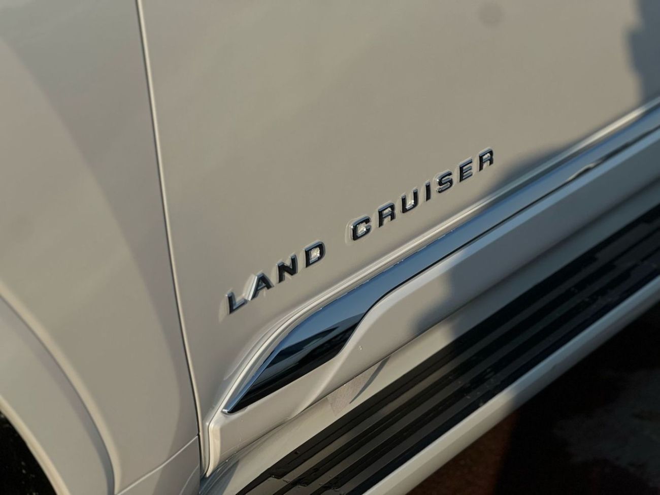 تويوتا لاند كروزر TOYOTA LAND CRUISER VXR 3.5L SUV 4WD 2025