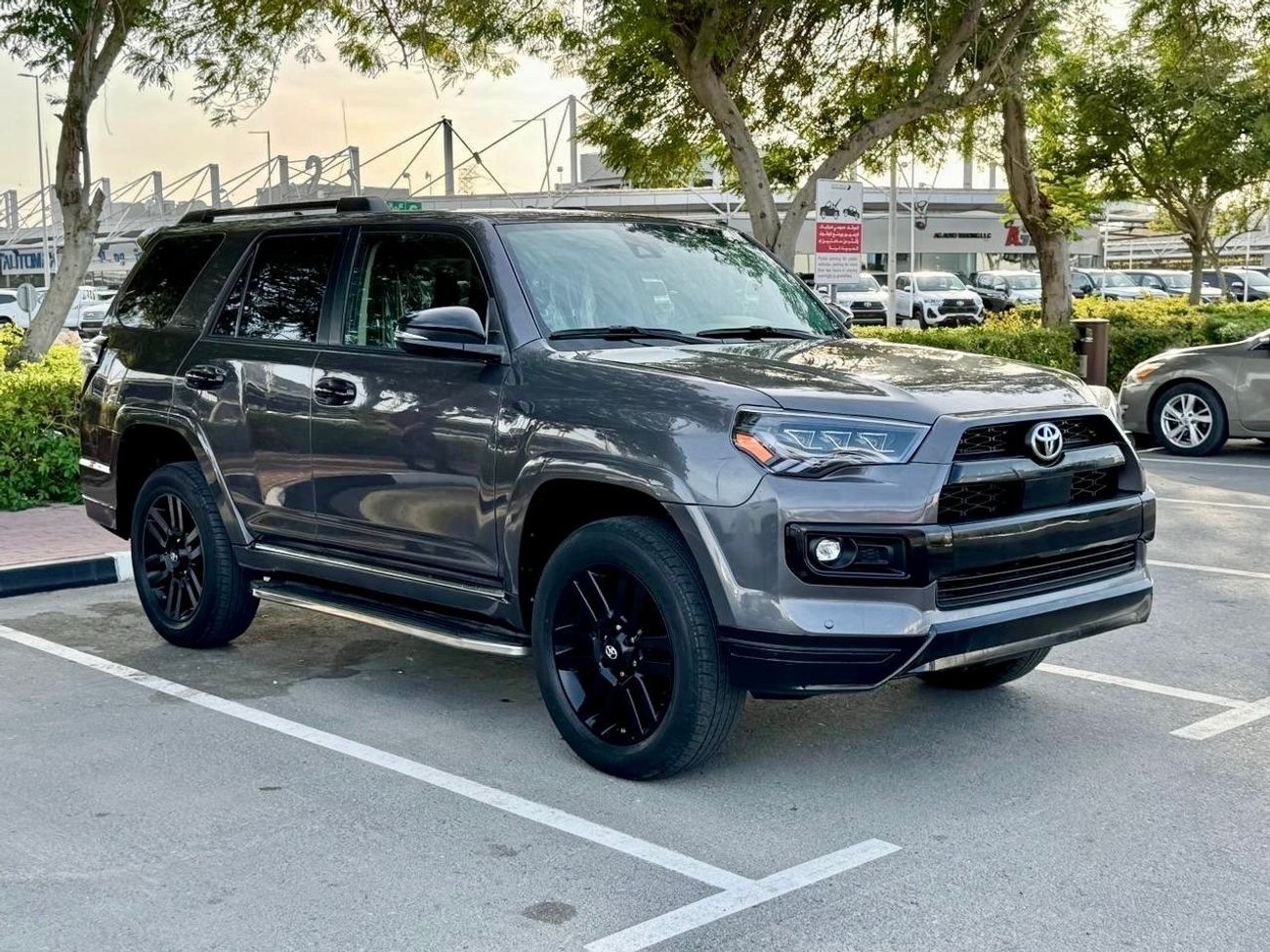 Toyota 4Runner 2020 NIGHT SHADOW SPECIAL EDITION SUNROOF 4x4 USA IMPORTED