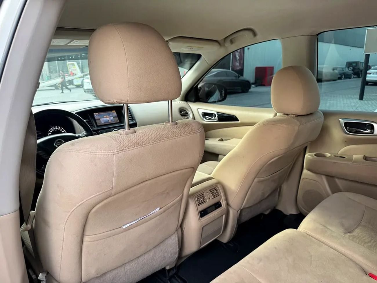 نيسان باثفايندر SV Platinum