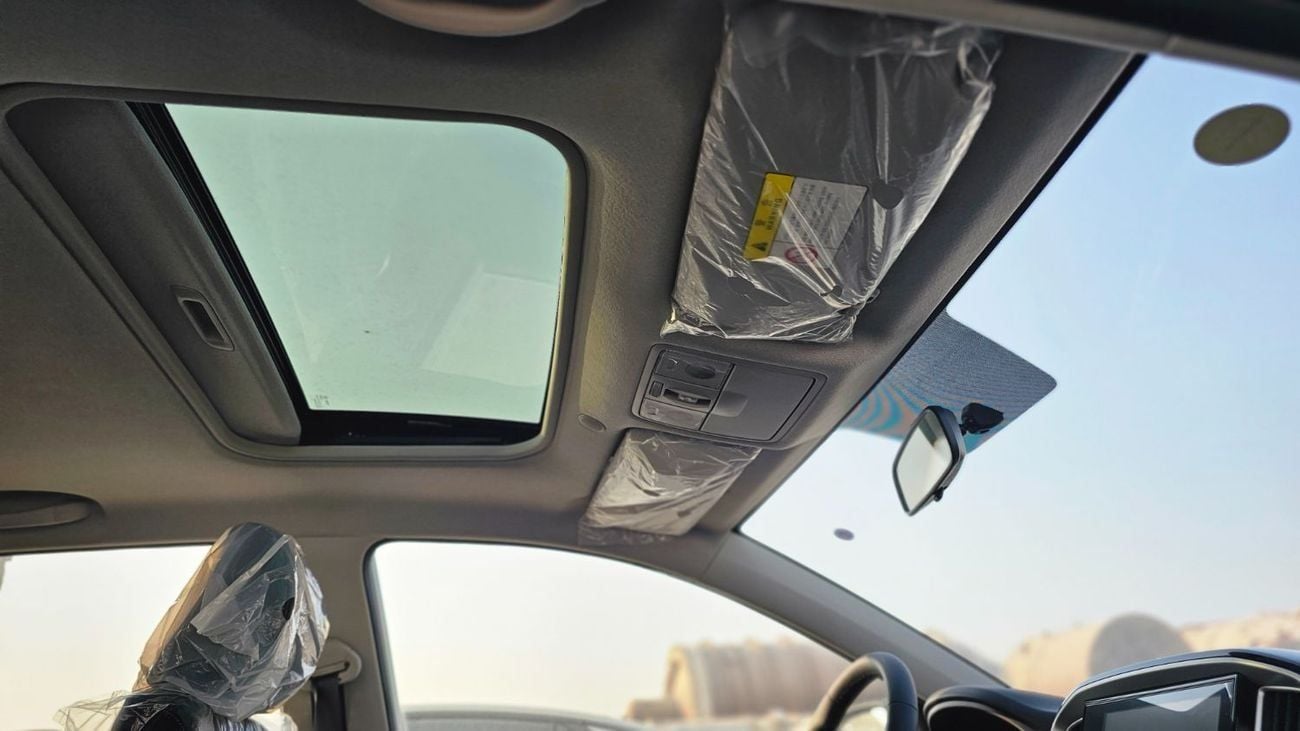 كيا KX1 Kia KX1 DUAL TONE 1.4L V4 PETROL CVT WITH SUNROOF PUSH START DVD CAMERA