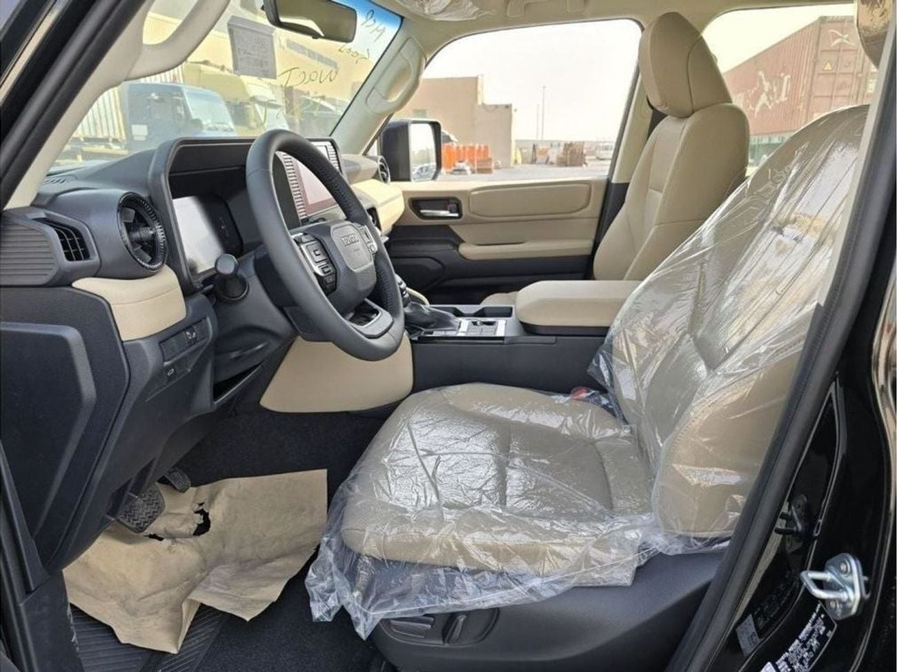 تويوتا برادو 250 2.7L LIMITED  PETROL A/T 7 SEATER(ONLY FOR EXPORT)