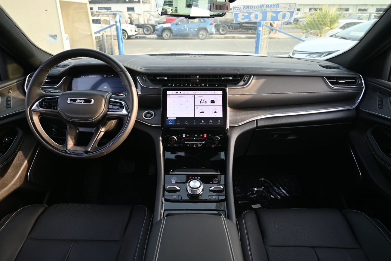 جيب جراند شيروكي 2024 JEEP Grand Cherokee Overland 3.6L V6 4WD Petrol