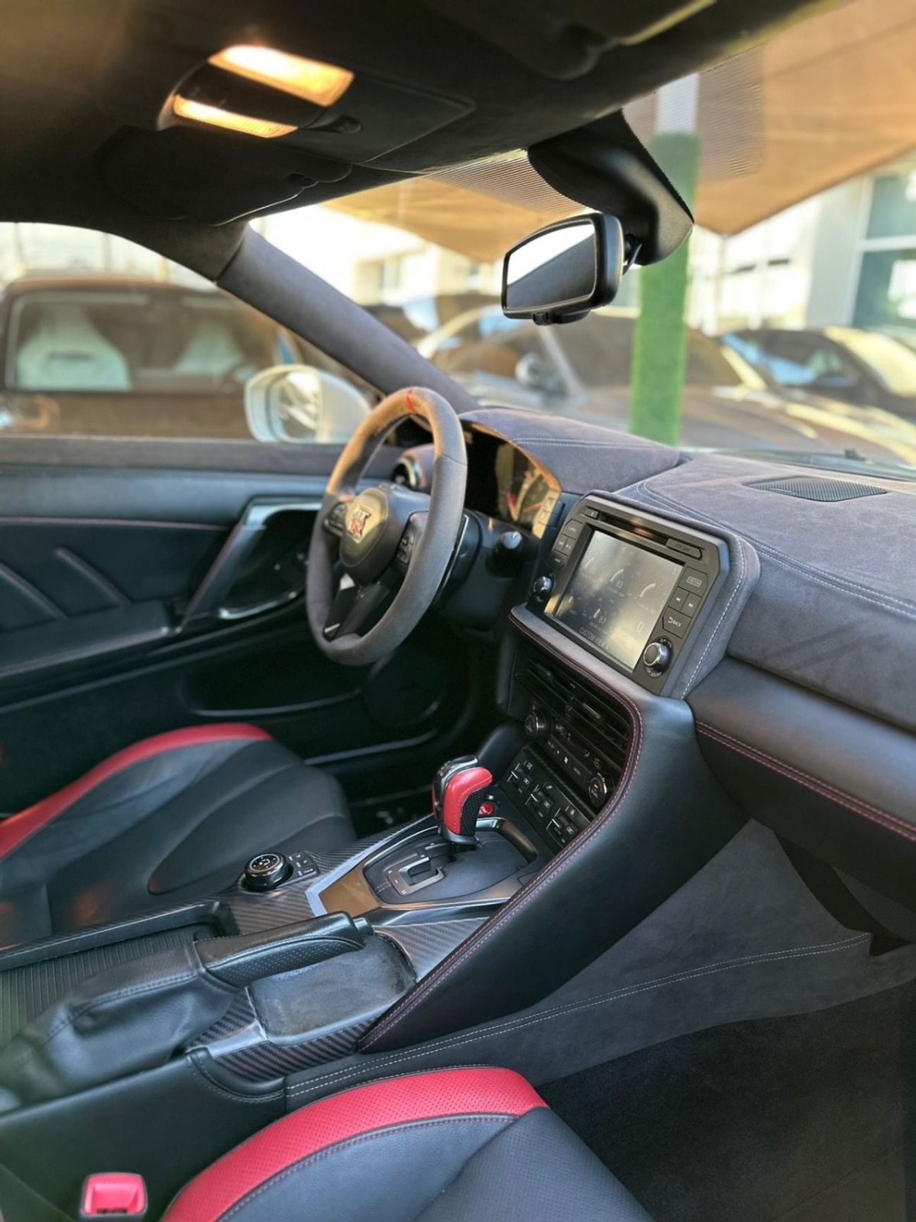 Nissan GTR Premium 3.8L (4 Seater)