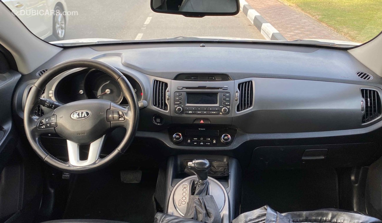 Kia Sportage GCC Full option panorama