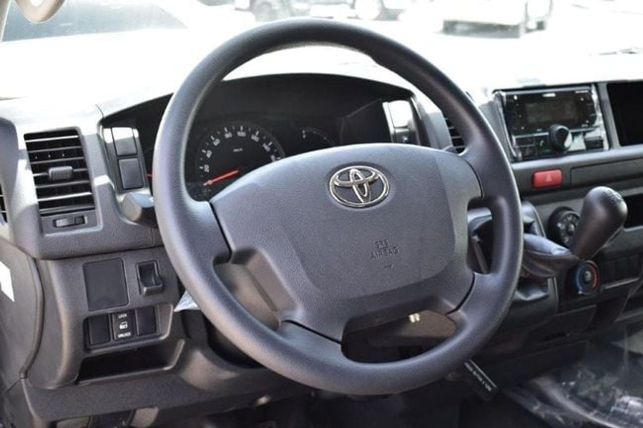 تويوتا هاياس GL toyota hiace cargo MT petrol brand new 2025