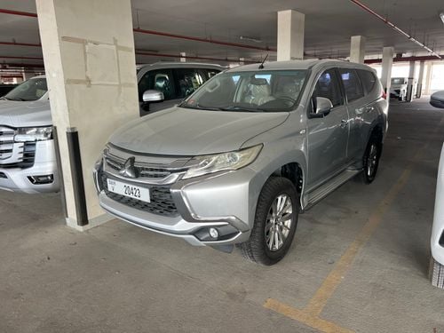 Mitsubishi Montero Sport