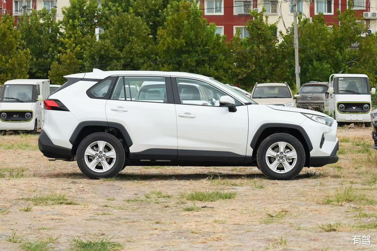 Toyota RAV4 TOYOTA RAV 4 2.0L 2WD PETROL MODEL 2025