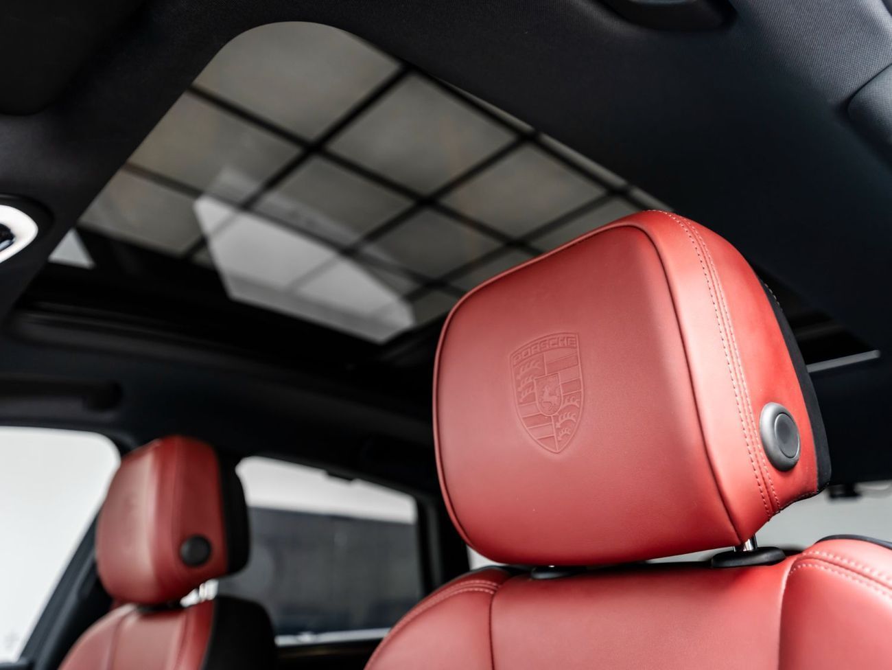 بورش ماكان Std 2.0L (252 HP)