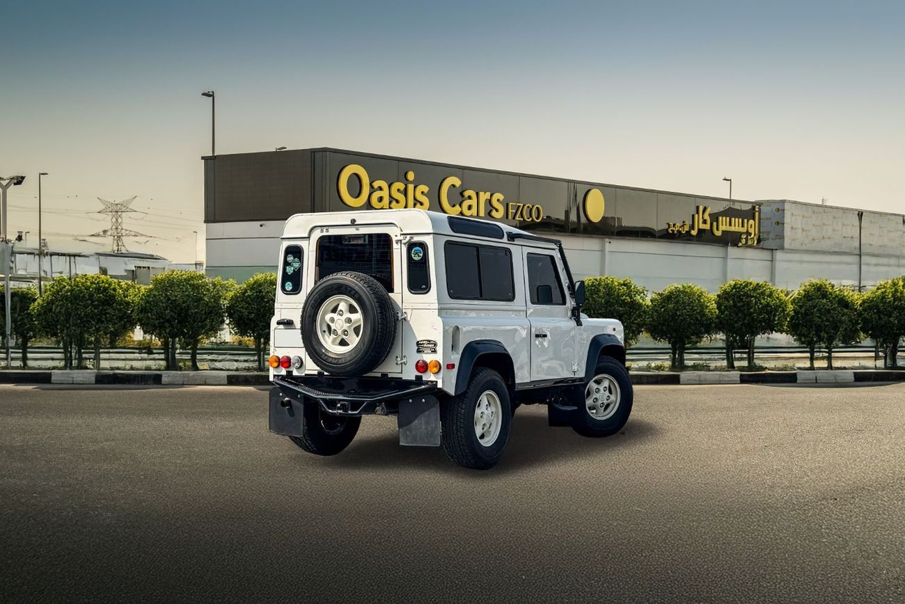 Land Rover Defender Defender 50th Year Edition Japanese Specs 4.0L V8 1997 Good Condition 1 of 500