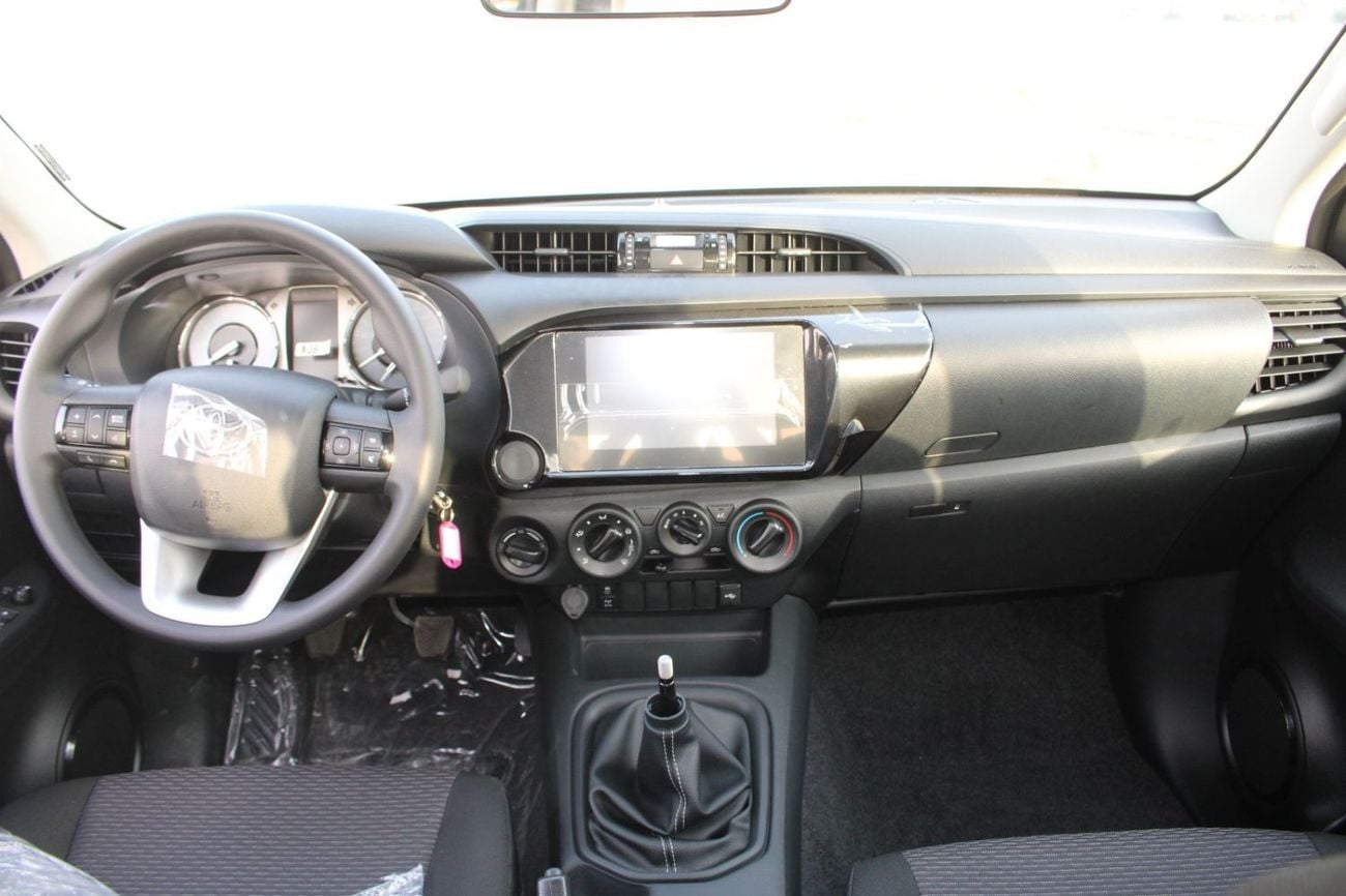 تويوتا هيلوكس TOYOTA HILUX 2.4L DIESEL 4 X 4 DOUBLE CABIN ACTIVE MANUAL TOYOTA HILUX 2.4L DIESEL 4 X 4 DOUBLE CABIN MANUAL