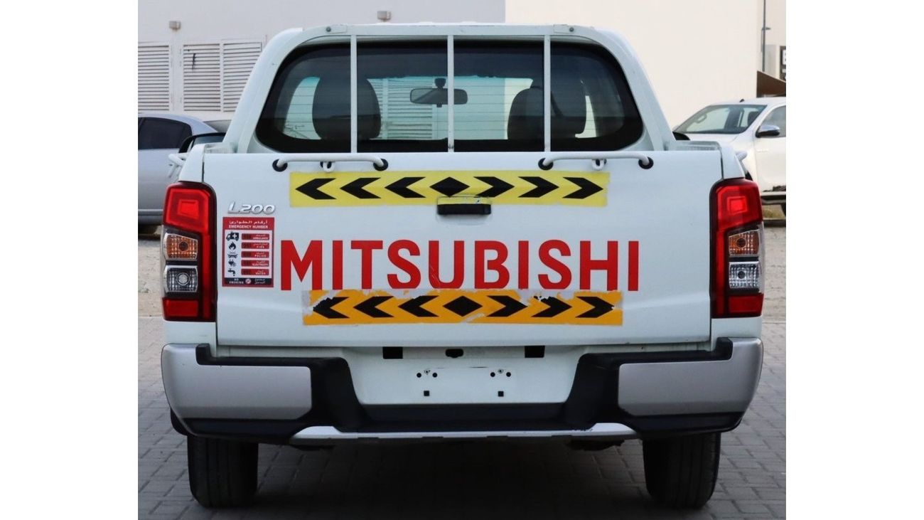 Mitsubishi L200 GL Mitsubishi L200 2021 GCC, in excellent condition, without accidents