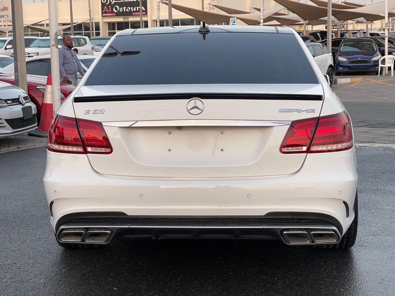 Mercedes-Benz E300 Avantgarde Mercedes E300 2015 KIT 63 _GCC_2015_Excellent Condition _Full option