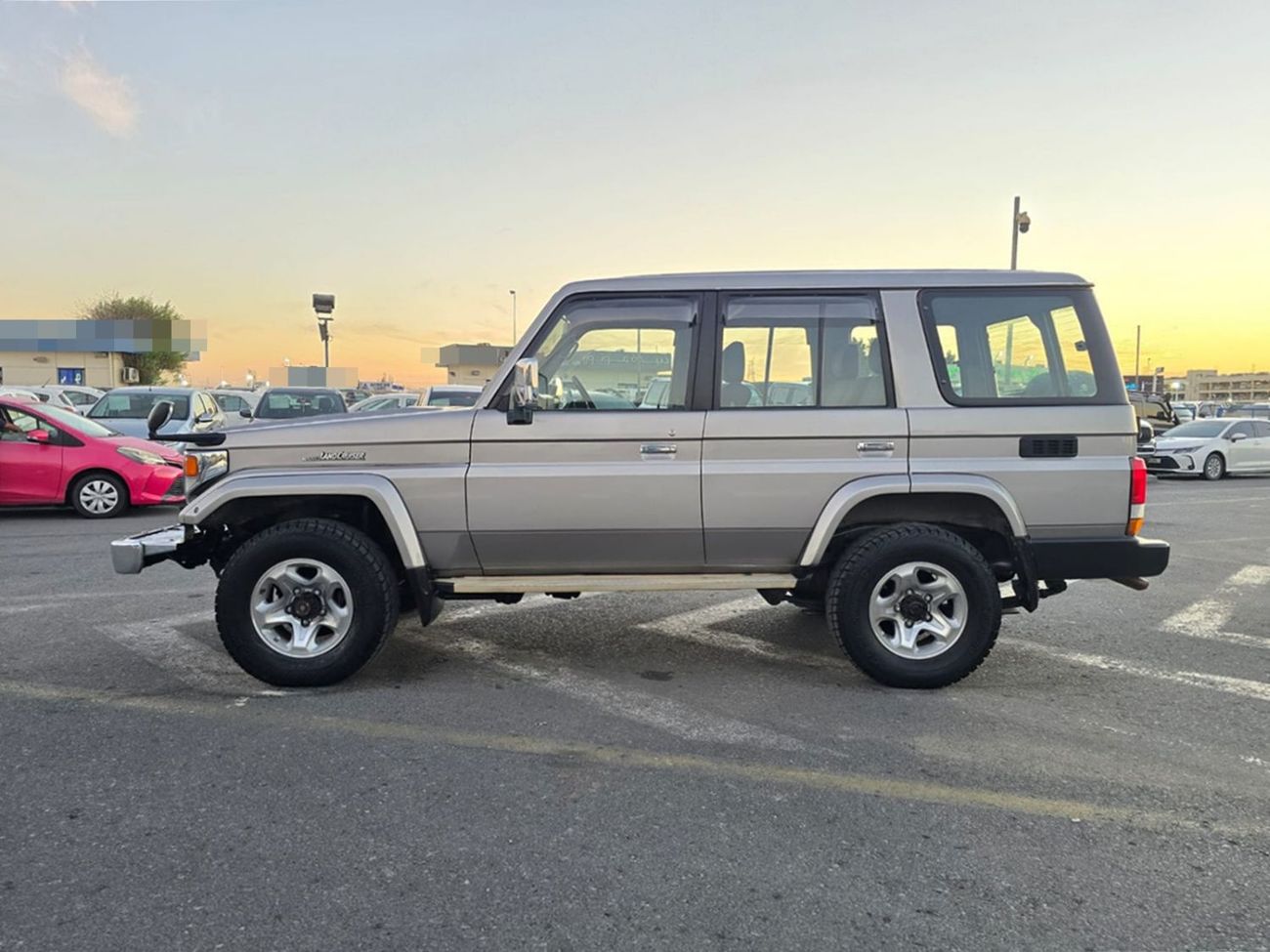 تويوتا لاند كروزر TOYOTA LAND CRUISER SUV RHD 2001 MODEL 4.1 L DIESEL MANUAL(PM03166)
