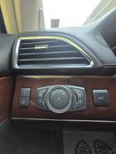 Lincoln MKX 2013 Lincoln MKX – Luxury midsize SUV in excellent condition. Powered by a strong 3.7L V6 engine wit