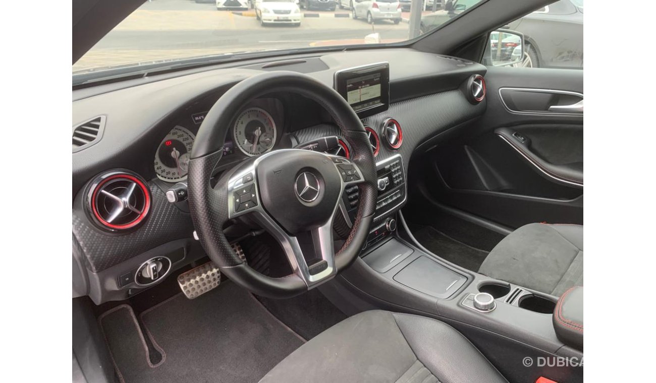 مرسيدس بنز A 250 Mercedes A250 SPORT_2015_GCC_Excellent_Condithion _Full opshin