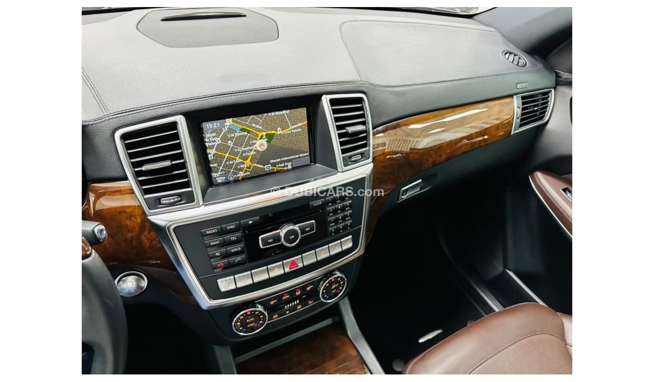 Mercedes-Benz GL 500 Std GCC .. FSH .. Original Paint … Top Range … Perfect Condition