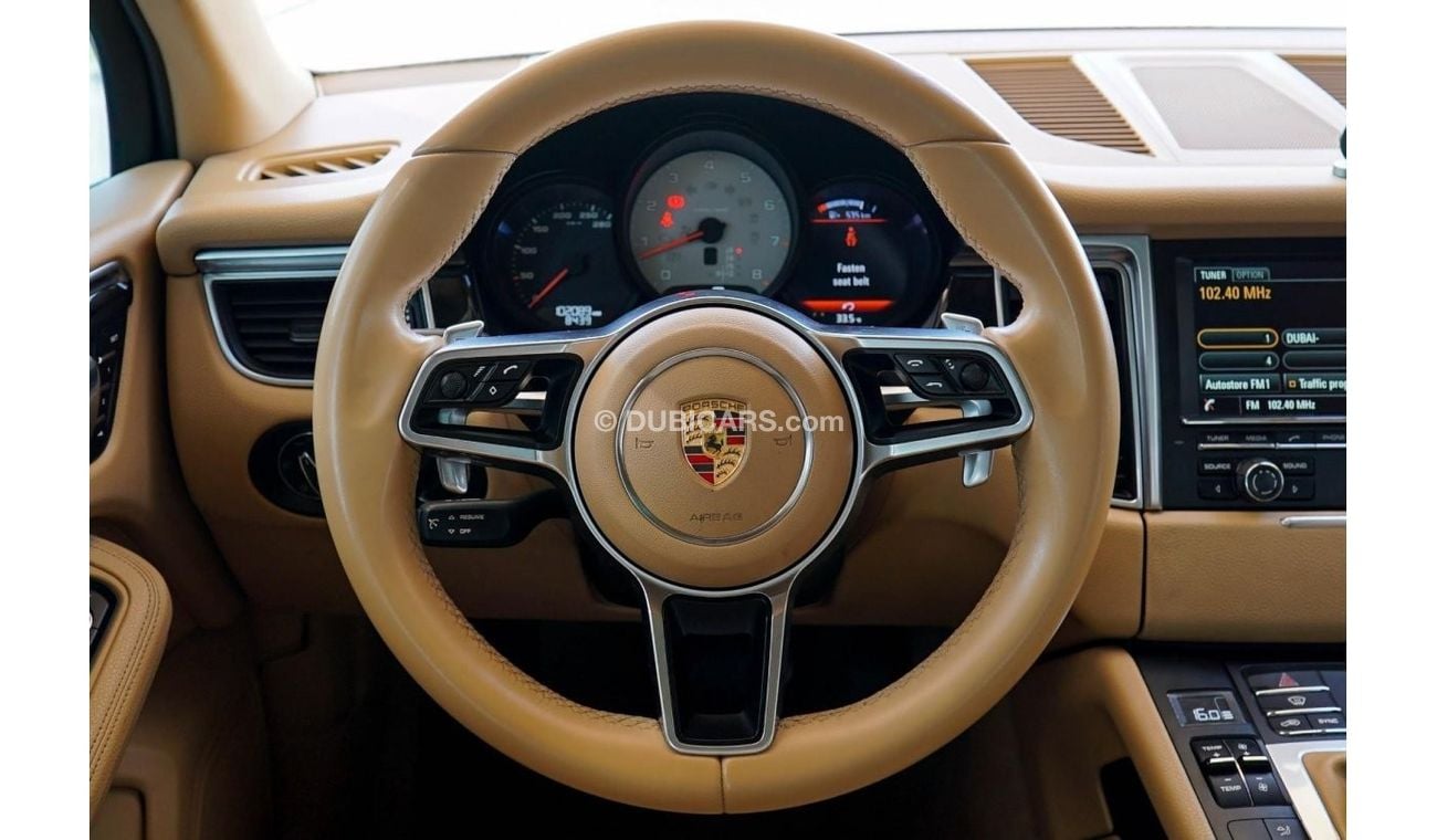 Porsche Macan 95B