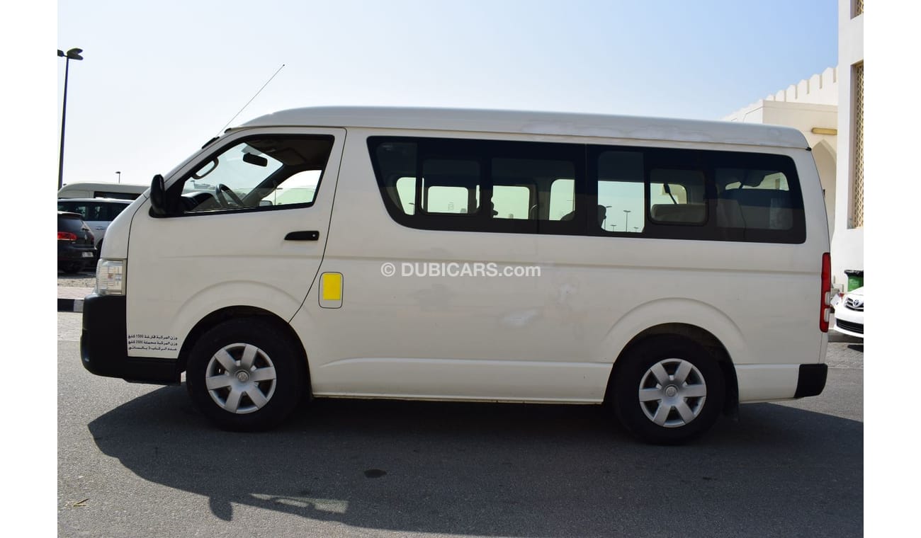 Toyota Hiace Toyota Hiace Midroof Bus 15 seater, Model:2014. Excellent condition