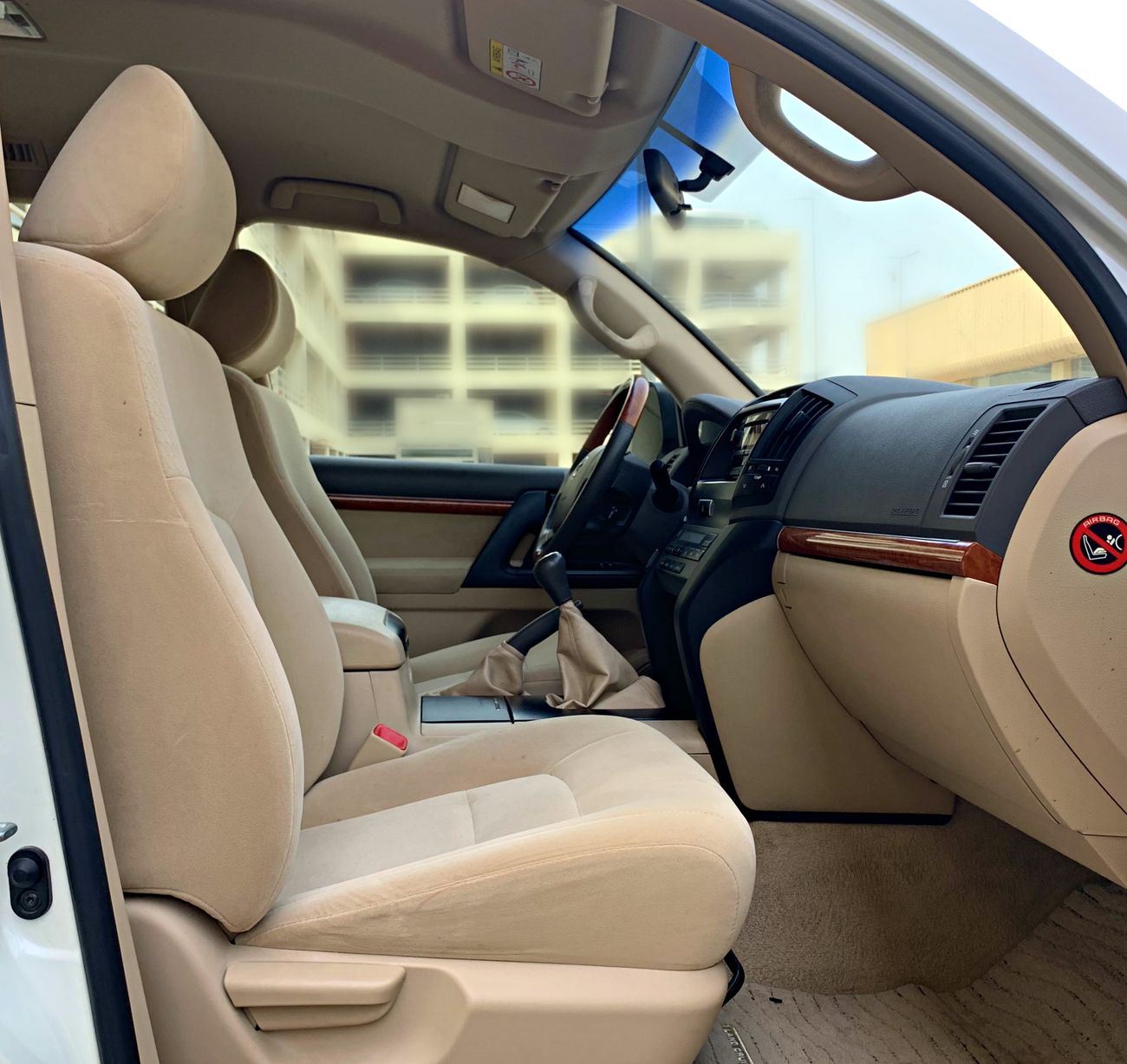 Used Toyota Land Cruiser EXCELLENT CONDITION MANUAL TRANSMISSION V6 2013 for sale in Dubai