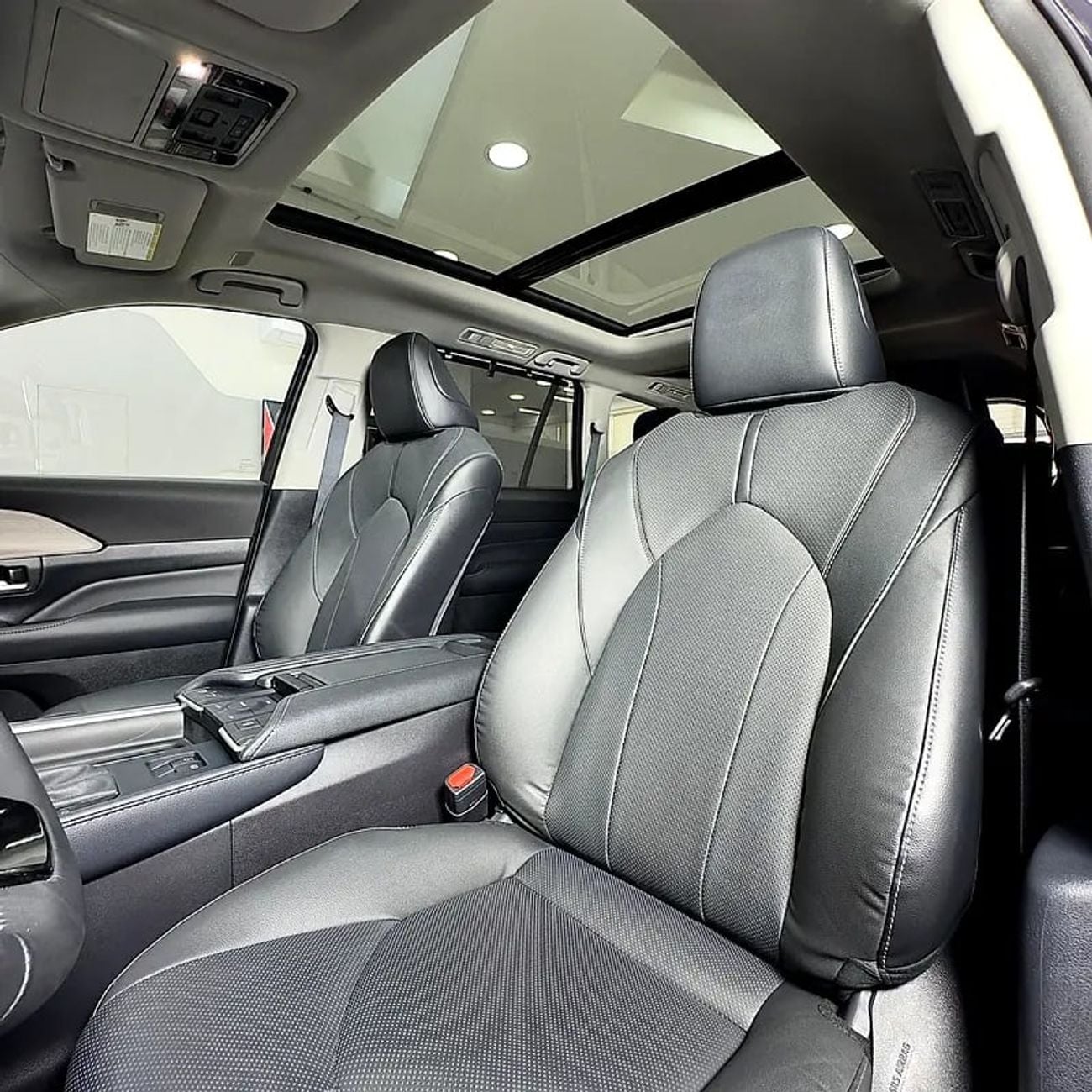 تويوتا جراند هايلاندر Limited hybrid