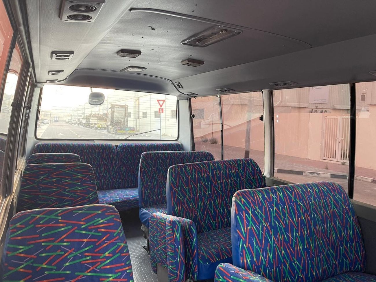 Toyota Coaster EXCELLENT CONDITION | 3.7L DIESEL | LHD | MANUAL | 30 SEATERS