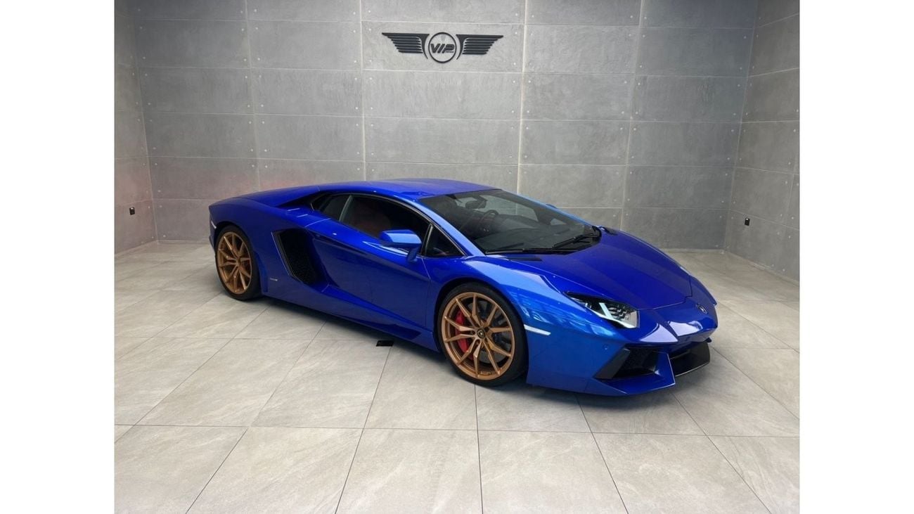 Lamborghini Aventador LP700-4 Lamborghini Aventador LP 700-4